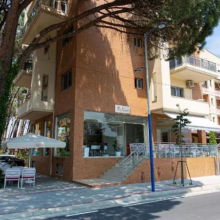 Intea Golem (Tirana)