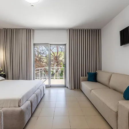 Hotel Intea Durres 3*
